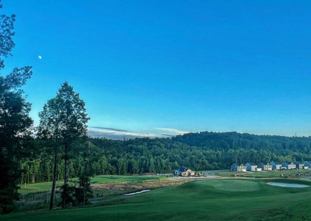 Moon Over The Patch
.
#moon #thepatchatthepreserve #shotoniphone #tonight #sundaynight #oakridgetennessee #oakridgetn #thepreserveatoakridge thepreserveatoakridge