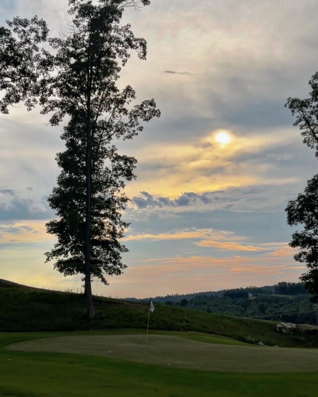 Number 9 at Golden Hour
.
#thepatchatthepreserve #golfcourse #golf #number9 #thepreserveatoakridge #shotoniphone #goldenhour cityofoakridge thepreserveatoakridge